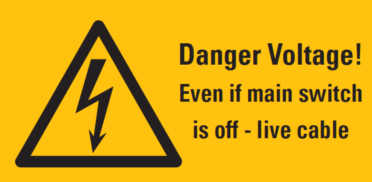 Warnaufkleber „Danger Voltage! Even if main switch is off..“ | Größe wählbar Warnaufkleber „Danger Voltage! Even if main switch is off..“ | Größe wählbar